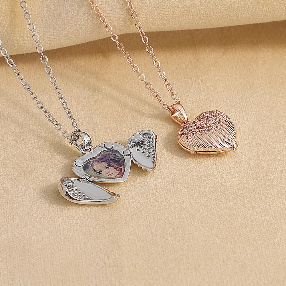 Diamond Heart-shaped Frame Clavicle Chain Necklace