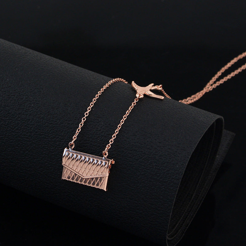 European And American Simple And Envelope Necklace