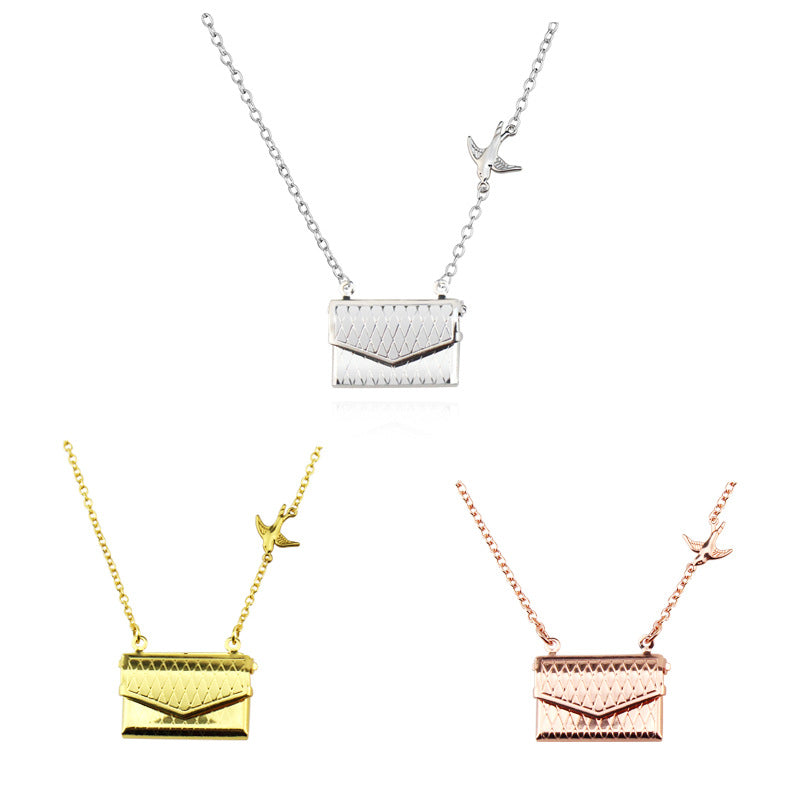 European And American Simple And Envelope Necklace