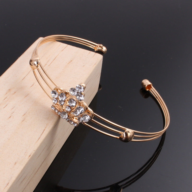 Crown Exquisite High End Four Piece Jewelry Set