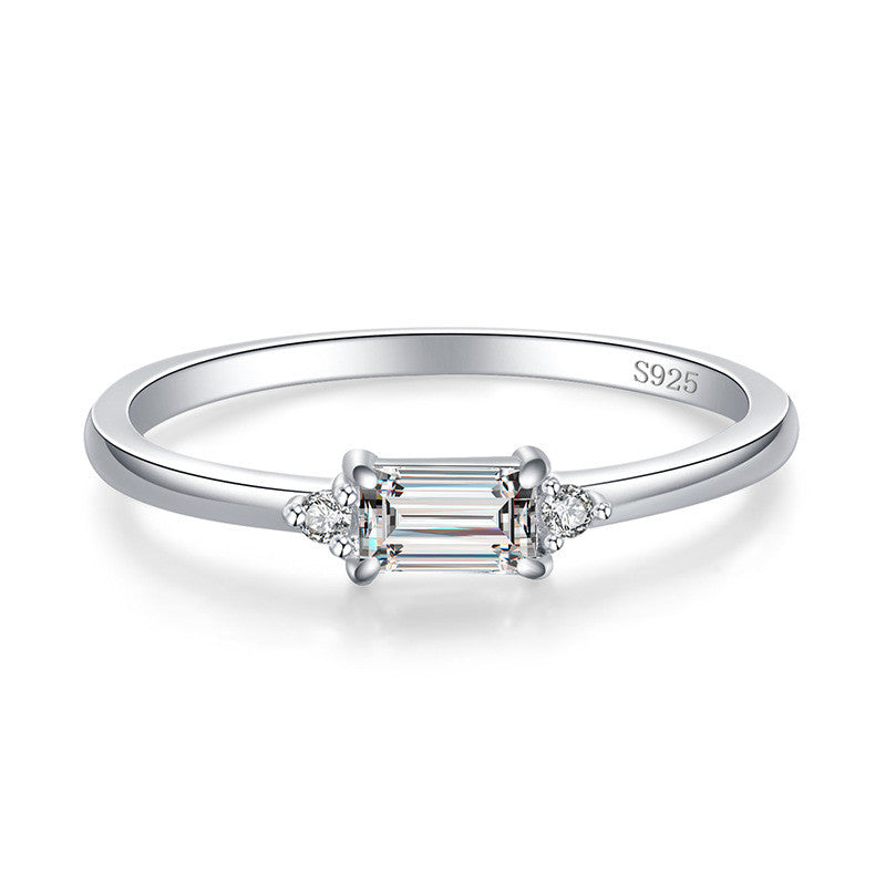 925 Sterling Silver Simple Fashion Ring silver