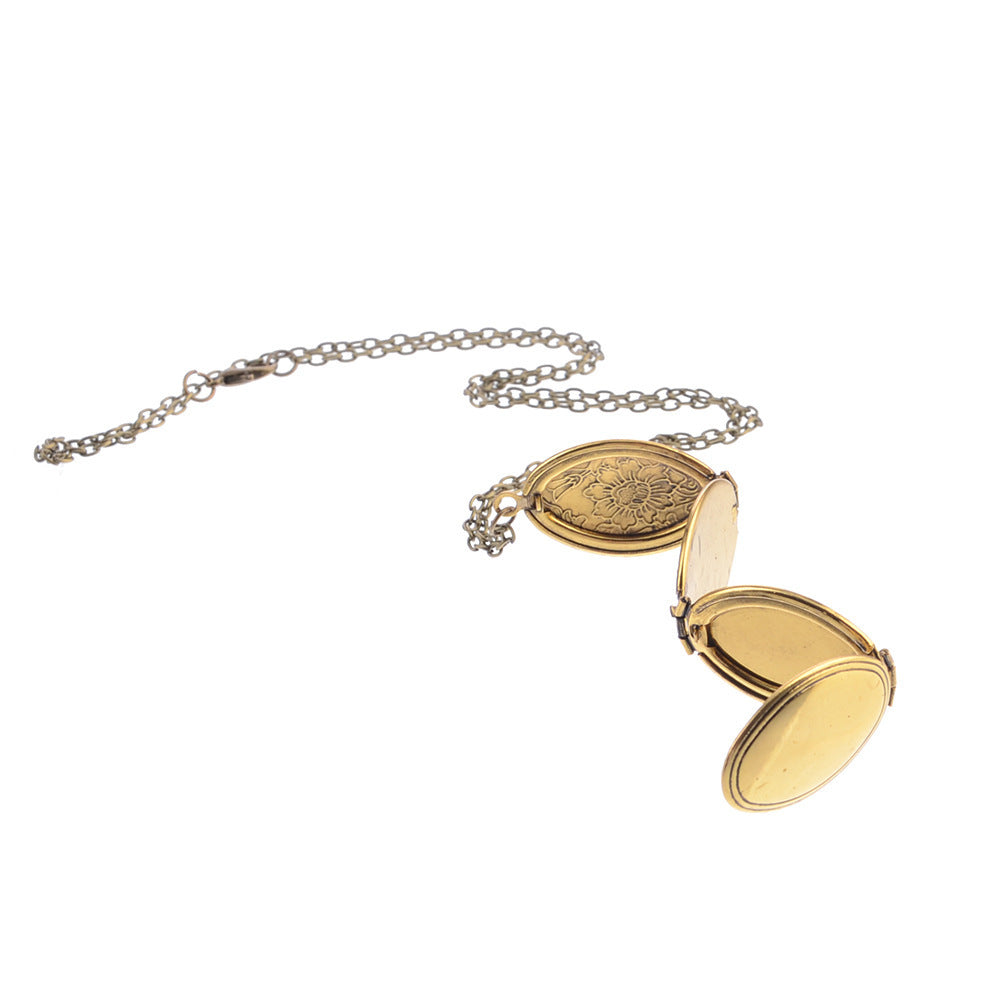 Multi-layer photo box necklace