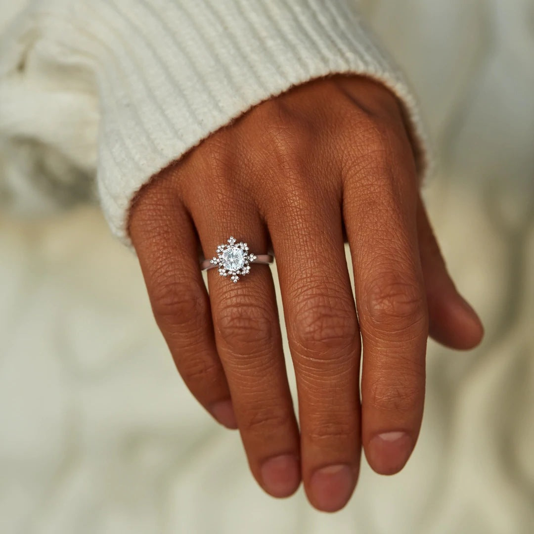 Women's Sterling Silver Snowflake Ring With Diamond Zircon Fashion
