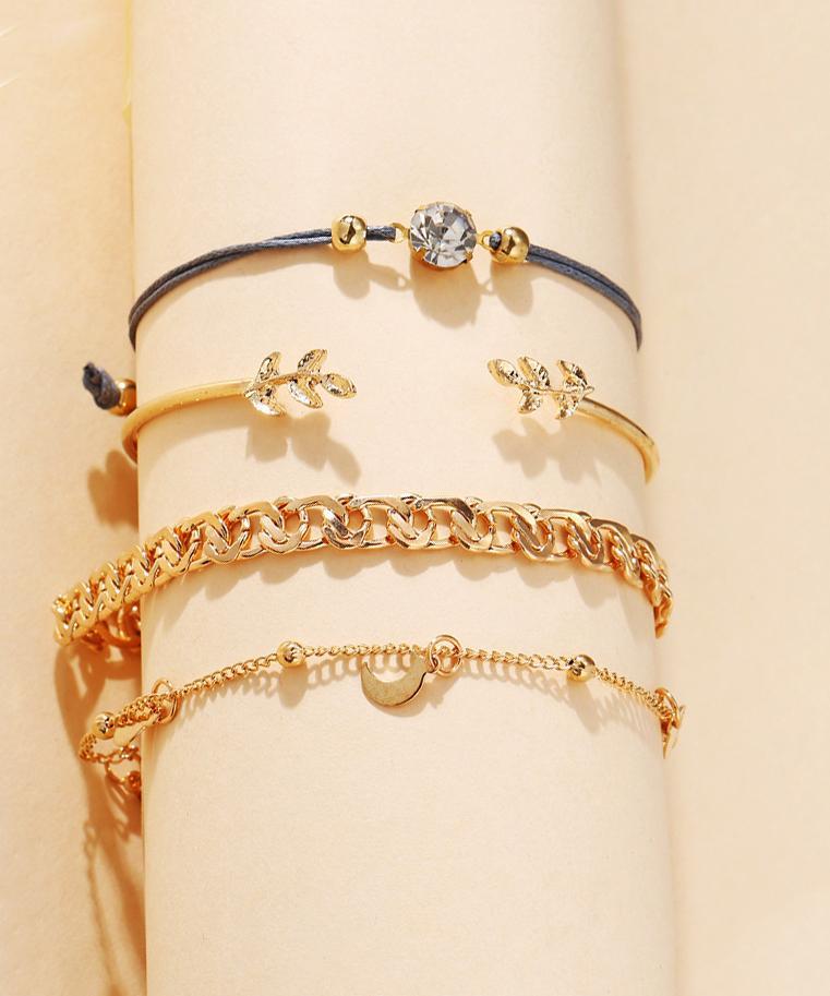 4 Piece Roman Bracelet Set
