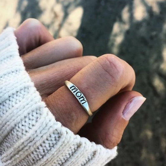 Heartwarming MOM Ring Jewelry