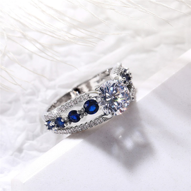 Special-interest Wedding Rings Novel Designed
